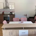 Apartmaji Pr' Nas Laško