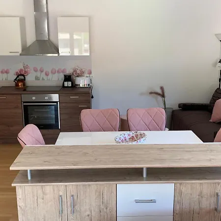 Apartmaji Pr' Nas Laško